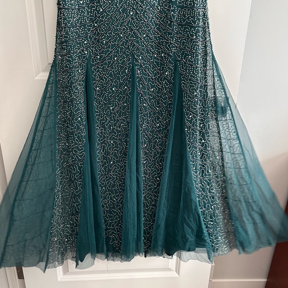 Beautiful Night Gown - Picture 7 of 7